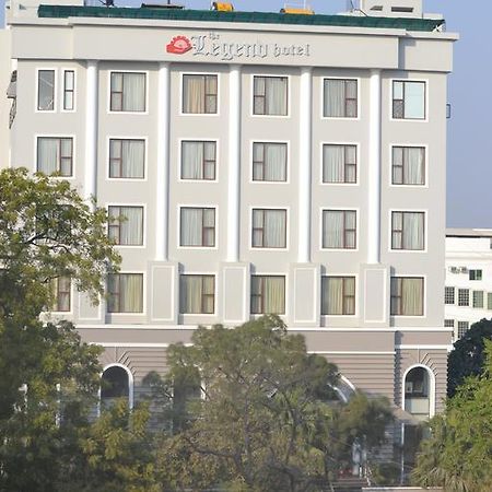 The Legend Hotel Prayagraj Exterior photo