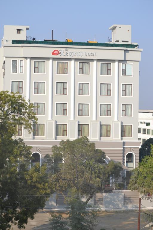The Legend Hotel Prayagraj Exterior photo